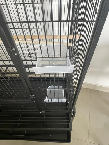 Jaula de vuelo para pájaros de 54 pulgadas, jaula de metal para pájaros con ruedas, soporte rodante, comedero para pájaros, bandeja deslizante y