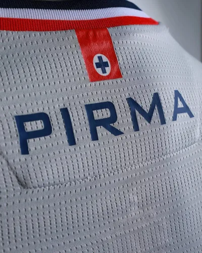 Vista 6 de Pirma Camiseta Cruz Azul 2025-2026 - Camiseta Oficial de Local/Visitante