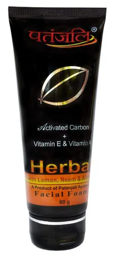 Vista 2 de PATANJALI Hierbas con espuma facial de limón, neem y aloe vera (2.12 oz)