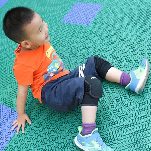 Vista 6 de EULANT Rodilleras para Niños Bailarines, Almohadilla Protectora de Rodilla Suave Antideslizante Transpirable, Soporte Elástico de Rodilla