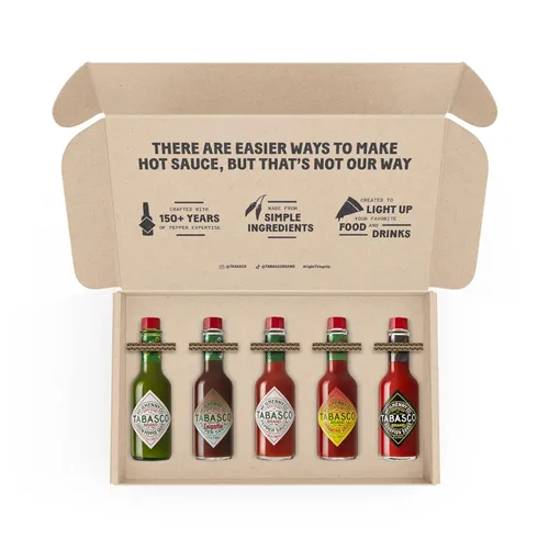 Vista 4 de TABASCO Paquete variado de salsa picante de marca, el juego de regalo incluye cinco sabores diferentes de salsa picante TABASCO de 5 fl oz, perfecto