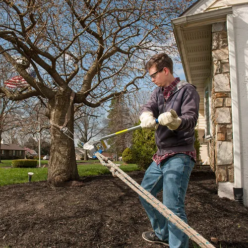 Vista 6 de Lug-All 4000-20 Industrial-Grade Cable Come Along Ratchet Winch Hoist Featuring Double or Single Line Lift Capabilities With 2 Ton Capacity