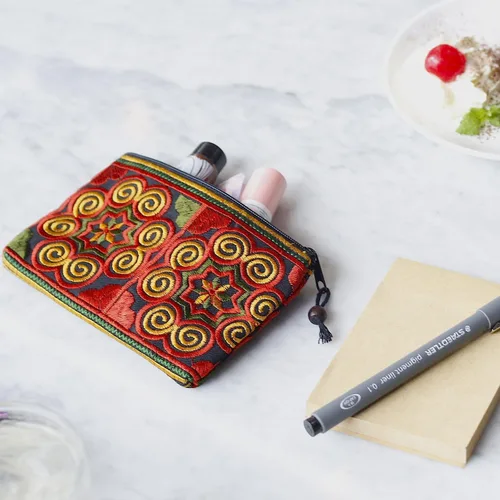 Vista 6 de Sabai Jai - Monedero hecho a mano - Pequeño bolso bordado Boho