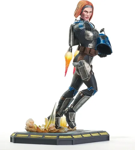 Vista 2 de Diamond Select Toys Star Wars The Clone Wars: Bo Katan - Estatua a escala 1:7, multicolor, 11 pulgadas
