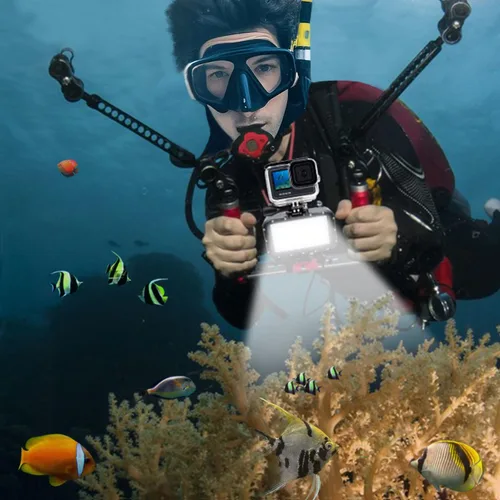 Vista 6 de Suptig Luces subacuáticas 84 LED de alta potencia regulable, impermeable, luz de video LED, impermeable, 164 pies (164.0 ft) para cámaras Gopro