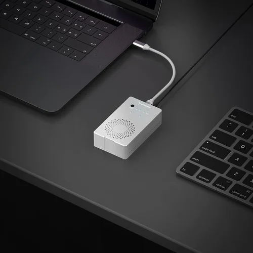 Vista 6 de SABRENT Estación de acoplamiento dual USB tipo C sin herramientas para SSD PCIe NVMe M.2 con función de clonación sin conexión (EC-SSD2)