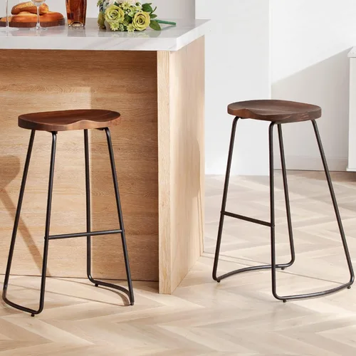 Vista 42 de HeuGah Juego de 4 taburetes de bar con asiento de silla de montar con patas de metal, taburetes rústicos de altura de mostrador sin respaldo