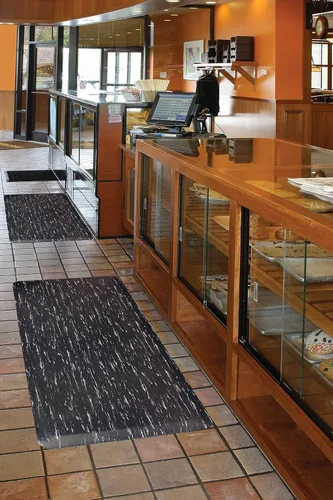 Vista 3 de NoTrax 970S0023BL 970-Marble Sof-Tyle Grande - Alfombrilla antifatiga negra de 2 x 3 pies con tope rojo