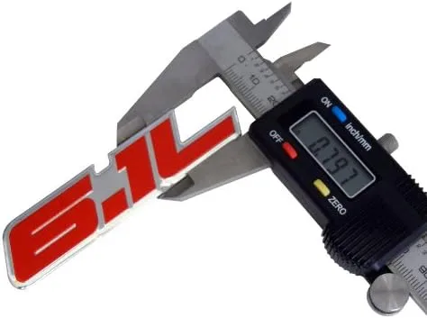 Vista 4 de Emblema de aluminio real de 6.1 litros de color rojo en plata pulida Hemi Engine compatible con Dodge Charger Challenger Magnum Jeep Grand Cherokee